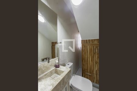 Lavabo de casa à venda com 3 quartos, 140m² em Vila Constanca, São Paulo