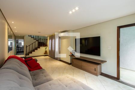 Sala de casa à venda com 3 quartos, 140m² em Vila Constanca, São Paulo