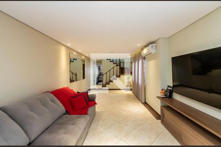 Sala de casa à venda com 3 quartos, 140m² em Vila Constanca, São Paulo