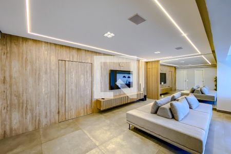 Sala de apartamento à venda com 3 quartos, 135m² em Vila Bertioga, São Paulo