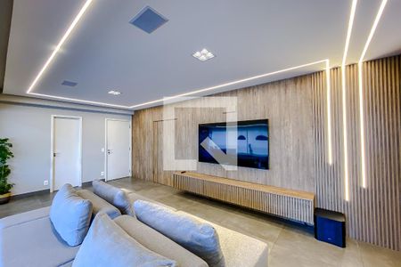 Sala de apartamento à venda com 3 quartos, 135m² em Vila Bertioga, São Paulo