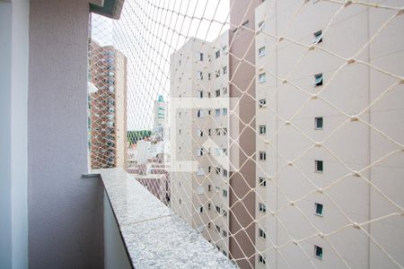 Varanda da sala de apartamento para alugar com 3 quartos, 60m² em Vila Valparaíso, Santo André