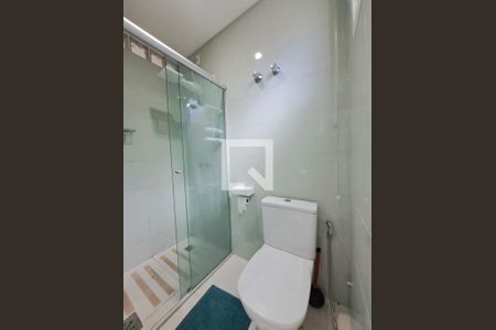 Banheiro de casa à venda com 3 quartos, 350m² em Estoril, Belo Horizonte