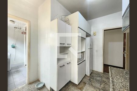 Cozinha de apartamento à venda com 4 quartos, 97m² em Cidade Nova, Belo Horizonte