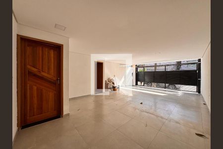 Garagem de casa à venda com 3 quartos, 206m² em Vila Santo Alberto, Santo André