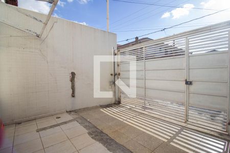 Garagem de casa à venda com 3 quartos, 300m² em Vila Bonilha, São Paulo