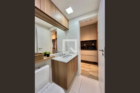 Banheiro de apartamento para alugar com 1 quarto, 27m² em Vila Clementino, São Paulo