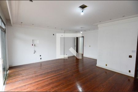 Sala de apartamento à venda com 4 quartos, 125m² em Tijuca, Rio de Janeiro