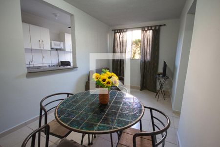 Sala de apartamento para alugar com 2 quartos, 48m² em Subsetor Leste - 8 (l-8), Ribeirão Preto