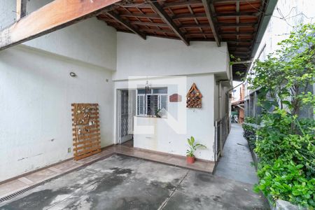 Entrada de casa à venda com 4 quartos, 231m² em Dona Clara, Belo Horizonte