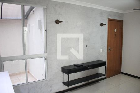 Sala de apartamento para alugar com 2 quartos, 62m² em Santa Maria, Contagem