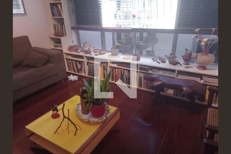 Apartamento à venda com 3 quartos, 110m² em Icaraí, Niterói