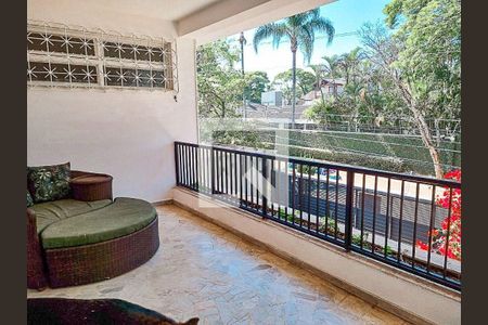 Casa à venda com 5 quartos, 510m² em Parque Colonial, São Paulo