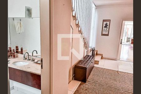 Casa à venda com 5 quartos, 510m² em Parque Colonial, São Paulo