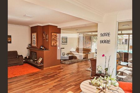 Casa à venda com 5 quartos, 510m² em Parque Colonial, São Paulo