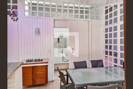 Casa à venda com 5 quartos, 510m² em Parque Colonial, São Paulo