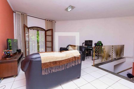 Sala de casa à venda com 3 quartos, 304m² em Vila Carrão, São Paulo