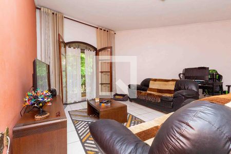 Sala de casa à venda com 3 quartos, 304m² em Vila Carrão, São Paulo