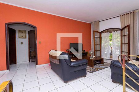 Sala de casa à venda com 3 quartos, 304m² em Vila Carrão, São Paulo