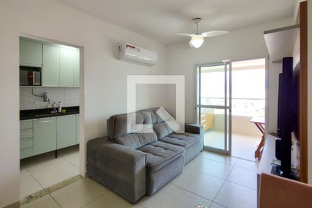 Sala de apartamento para alugar com 3 quartos, 88m² em Vila Tupi, Praia Grande