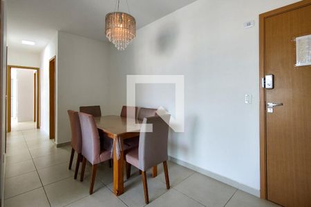 Sala de apartamento para alugar com 3 quartos, 88m² em Vila Tupi, Praia Grande