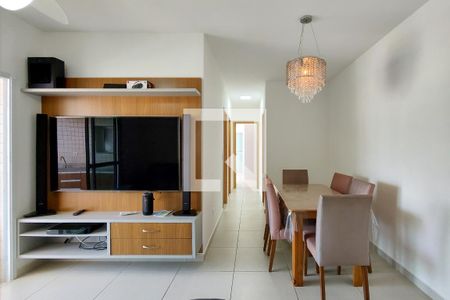 Sala de apartamento para alugar com 3 quartos, 88m² em Vila Tupi, Praia Grande