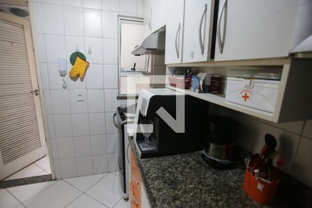 Cozinha de casa de condomínio à venda com 2 quartos, 90m² em Curicica, Rio de Janeiro