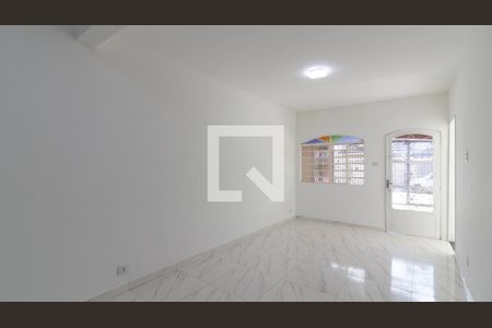 Sala de casa para alugar com 6 quartos, 300m² em Vila Buenos Aires, São Paulo