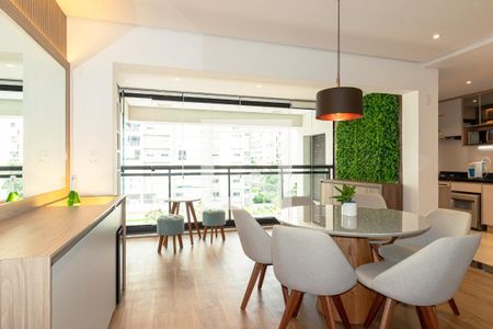 Sala de apartamento para alugar com 1 quarto, 80m² em Moema, São Paulo