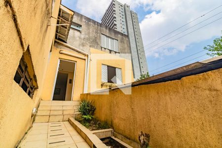 Fachada de casa para alugar com 1 quarto, 50m² em Vila Santa Catarina, São Paulo