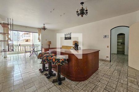 Sala de apartamento para alugar com 2 quartos, 133m² em Centro, Guarujá