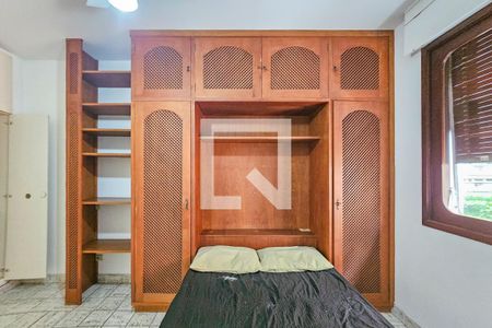 Suite 1 de apartamento para alugar com 2 quartos, 133m² em Centro, Guarujá