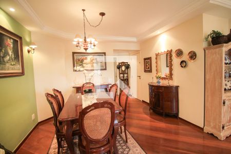 Sala de apartamento à venda com 3 quartos, 124m² em Vila Regente Feijó, São Paulo