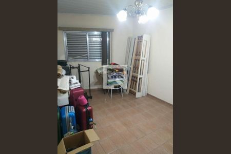Casa à venda com 3 quartos, 300m² em Vila Antonina, São Paulo