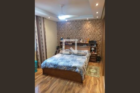 Casa à venda com 3 quartos, 300m² em Vila Antonina, São Paulo