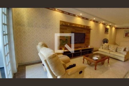 Casa à venda com 3 quartos, 300m² em Vila Formosa, São Paulo