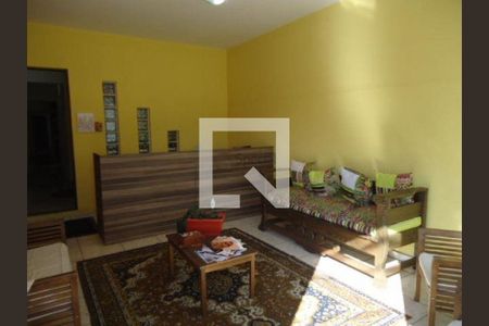 Casa à venda com 3 quartos, 178m² em Quarta Parada, São Paulo