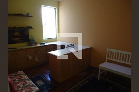 Casa à venda com 3 quartos, 178m² em Quarta Parada, São Paulo