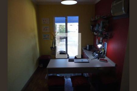 Casa à venda com 3 quartos, 178m² em Quarta Parada, São Paulo