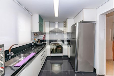 Cozinha de apartamento à venda com 4 quartos, 235m² em Buritis, Belo Horizonte