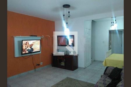 Casa à venda com 2 quartos, 100m² em Cambuci, São Paulo