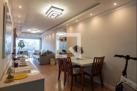 Sala de apartamento à venda com 2 quartos, 69m² em Bela Vista, São Paulo