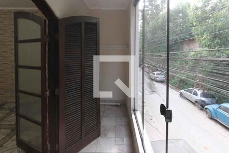 varanda do Quarto de casa para alugar com 3 quartos, 150m² em Jardim Santa Teresinha, São Paulo