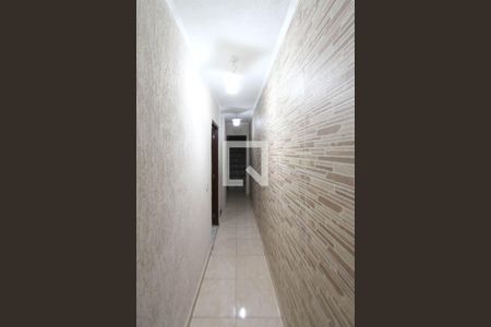 Corredor de casa para alugar com 3 quartos, 150m² em Jardim Santa Teresinha, São Paulo