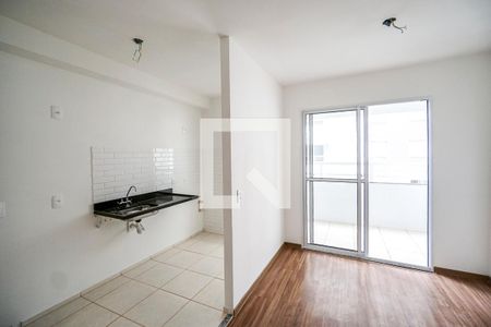 Sala/Cozinha de apartamento à venda com 2 quartos, 46m² em Vila Aricanduva, São Paulo
