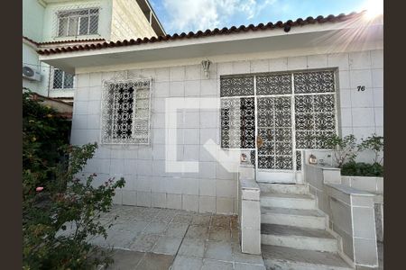Fachada de casa à venda com 4 quartos, 480m² em Higienópolis, Rio de Janeiro