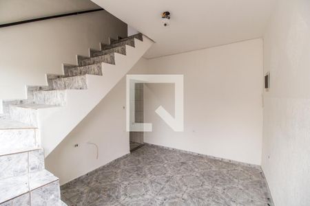 Sala de casa para alugar com 2 quartos, 100m² em Jardim Belval, Barueri