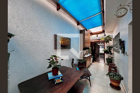 Corredor de casa à venda com 3 quartos, 247m² em Vila Congonhas, São Paulo