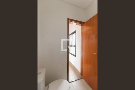 Banheiro de apartamento à venda com 2 quartos, 51m² em Parque Cruzeiro do Sul, São Paulo