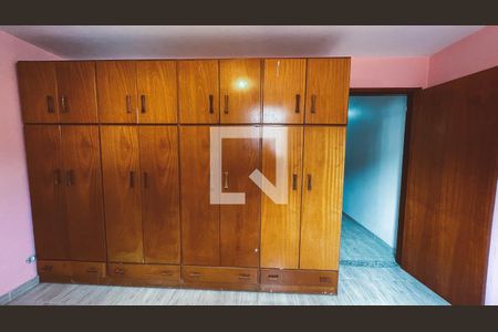 Quarto  de casa à venda com 2 quartos, 150m² em Vila Basileia, São Paulo